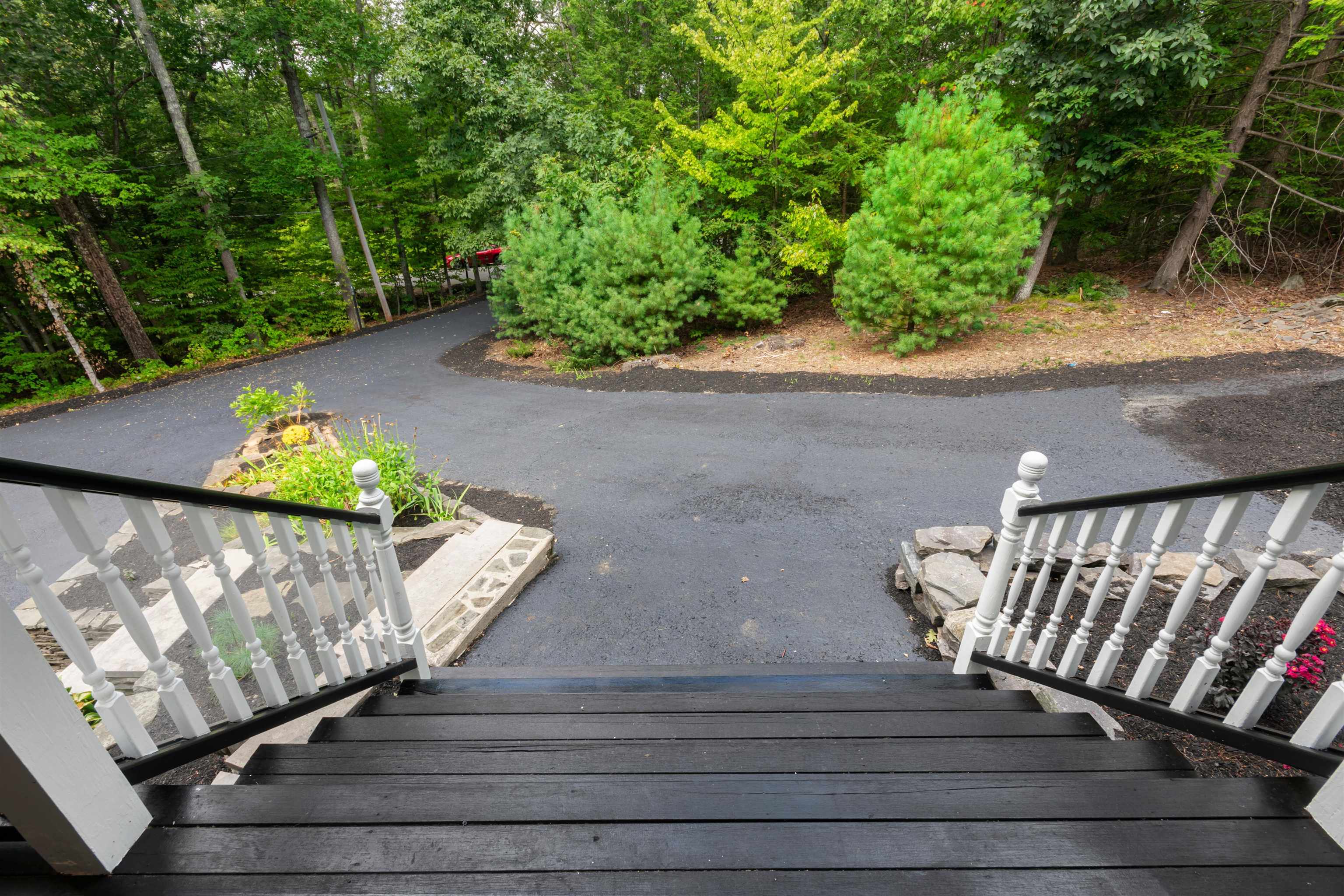 57 Governor Dinsmore Road Windham, NH 03087 - Photo 5 of 47