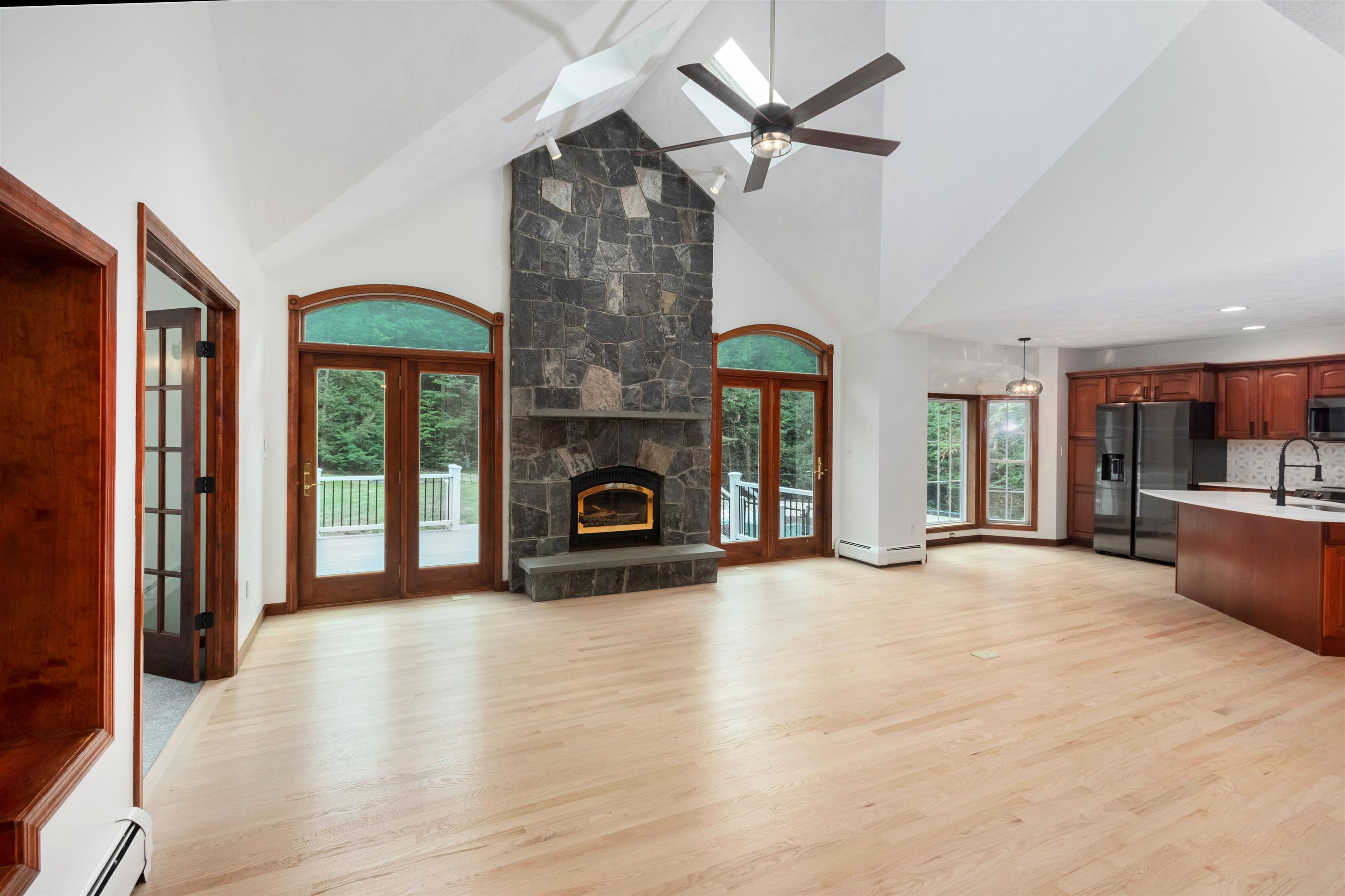 57 Governor Dinsmore Road Windham, NH 03087 - Photo 8 of 47