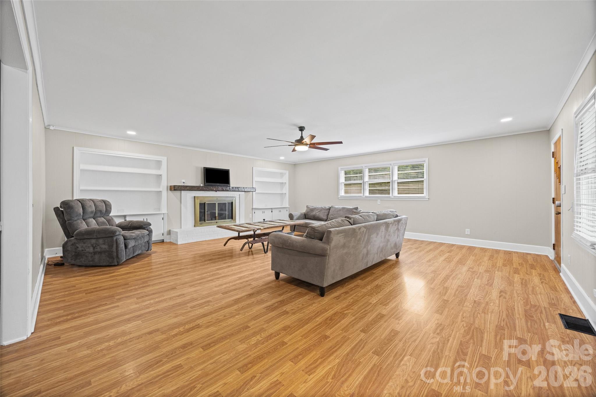 194 East Old Limestone Road York, SC 29745 - Photo 5 of 48 Gallery Image 5