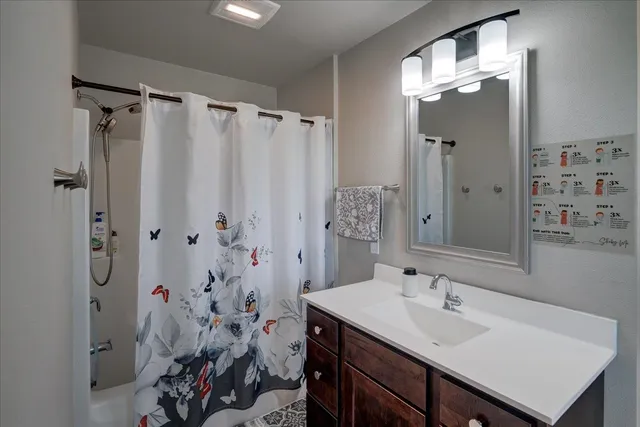 $425,000 | 2818 Frisee Drive, Madison, WI 53711