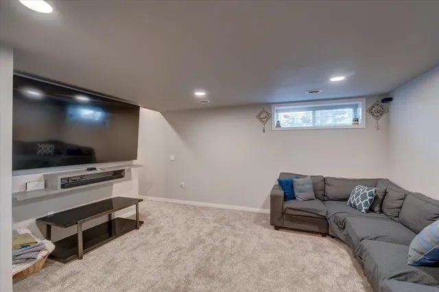 $425,000 | 2818 Frisee Drive, Madison, WI 53711