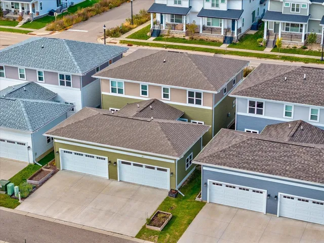 $425,000 | 2818 Frisee Drive, Madison, WI 53711