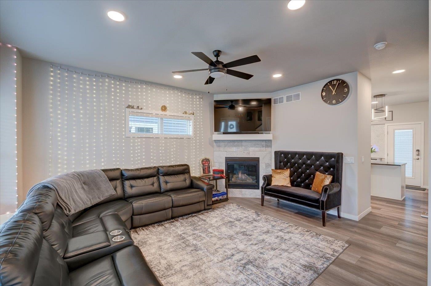 2818 Frisee Drive Madison, WI 53711 - Photo 7 of 52