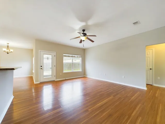 $1,800 | 143 Creve Core Drive, Crestview, FL 32539