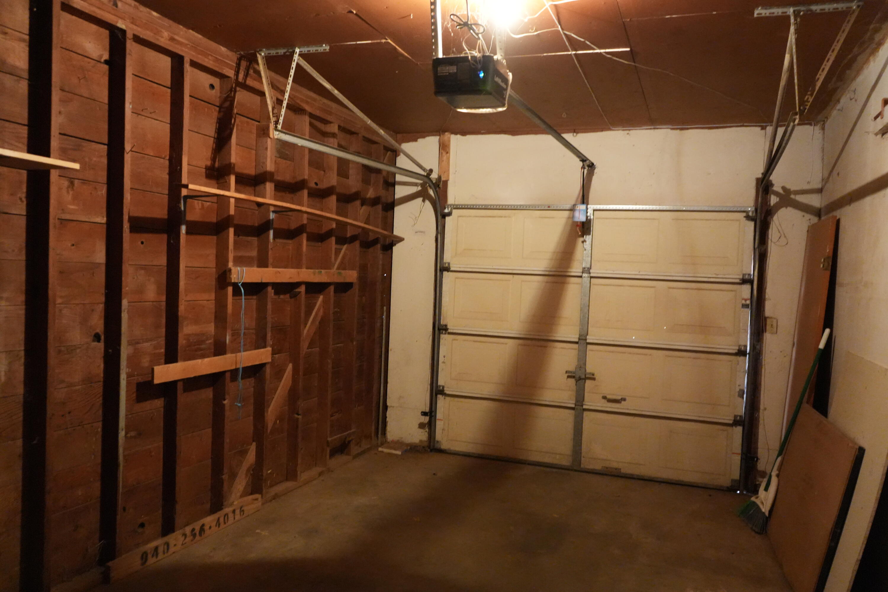 2521 40th Street Lubbock, TX 79413 - Photo 7 of 8 DSC04242