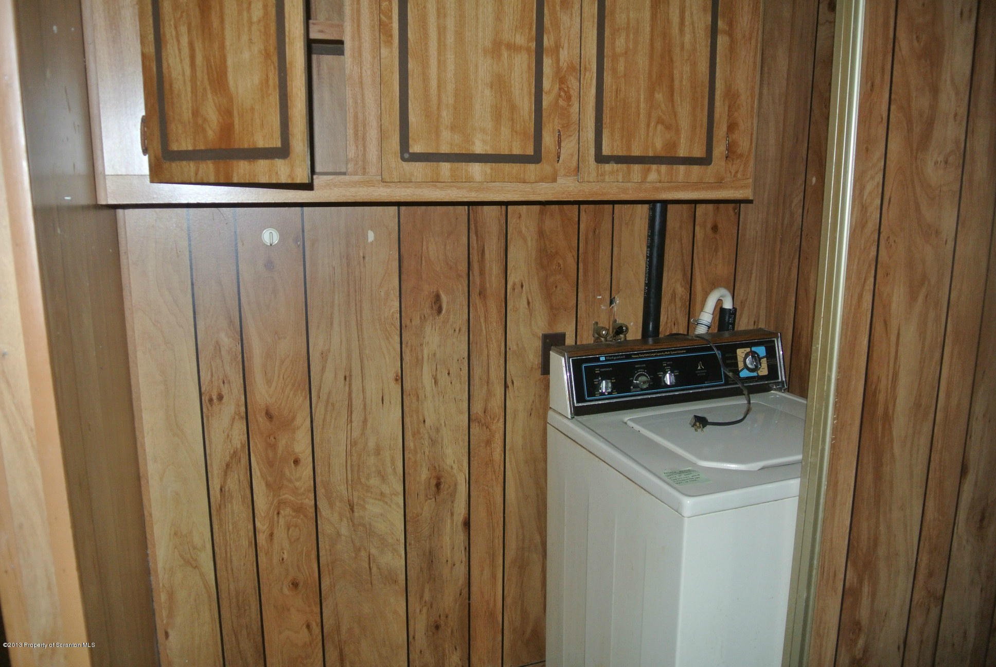 1103 Ridge Street Throop, PA 18447 - Photo 8 of 12 Gallery Image 8