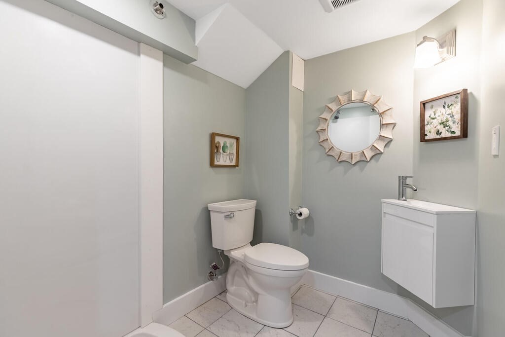 14 Bancroft Road Melrose, MA 02176 - Photo 26 of 33 Gallery Image 26