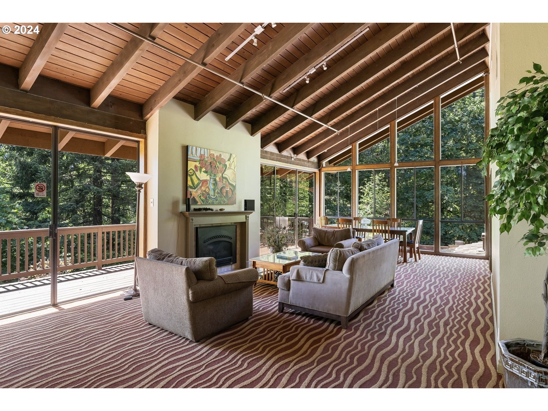 7744 Southwest Barnes Road, Unit G Portland, OR 97225 - Photo 31 of 32 Gallery Image 31