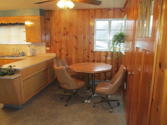 111 Spring Street Dunbar, PA 15431 - Photo 4 of 19 Dining area