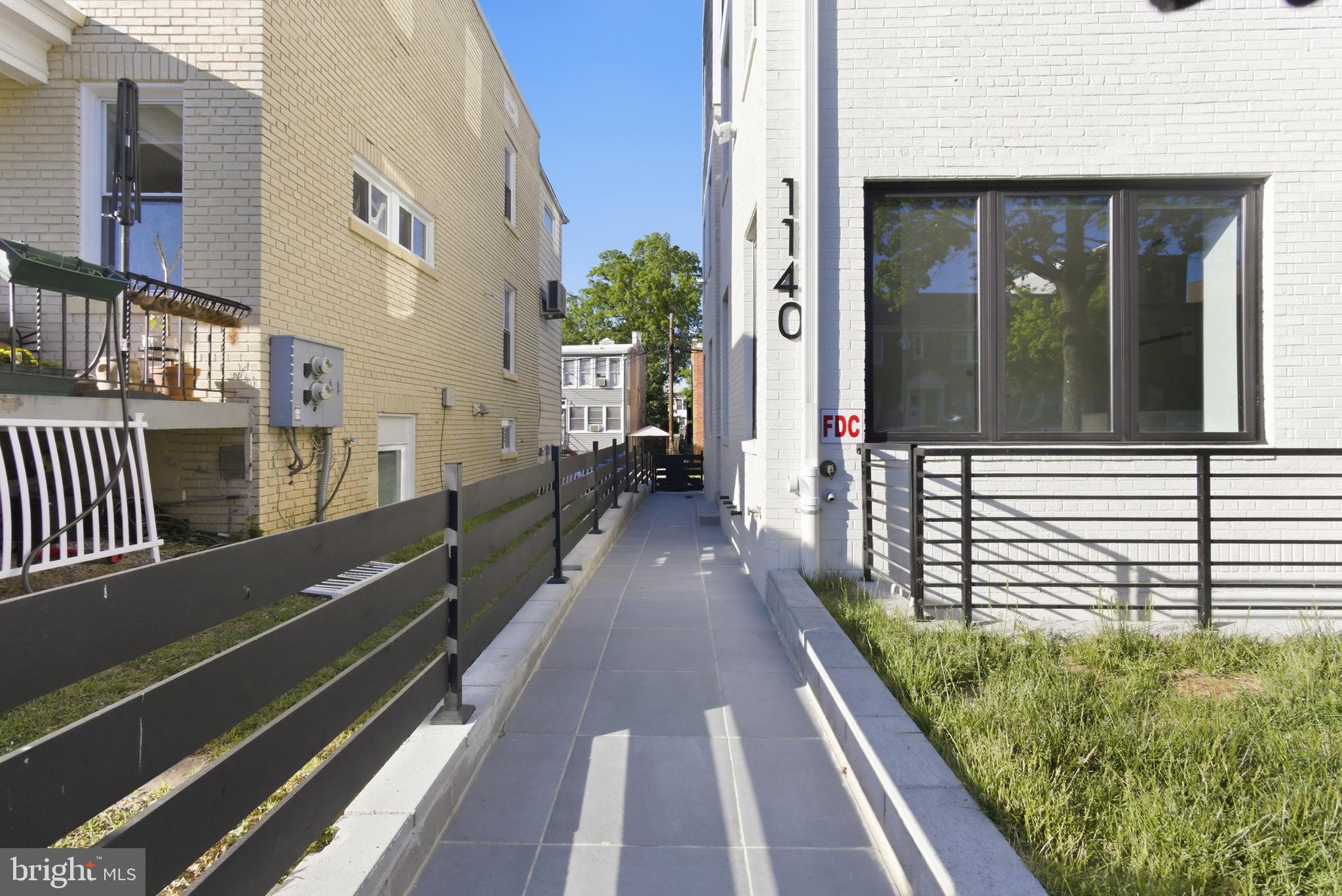1140 Oates Street Northeast, Unit 101 Washington, DC 20002 - Photo 3 of 31
