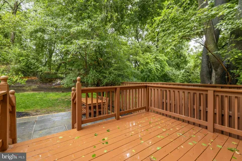 $669,000 | 311 Lynn Manor Drive, Rockville, MD 20850