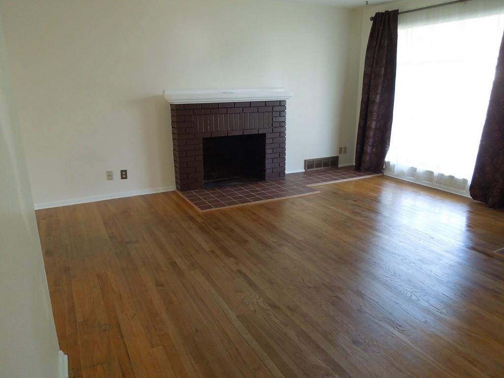821 North Wilbur Road Spokane Valley, WA 99206 - Photo 3 of 16 Gallery Image 3