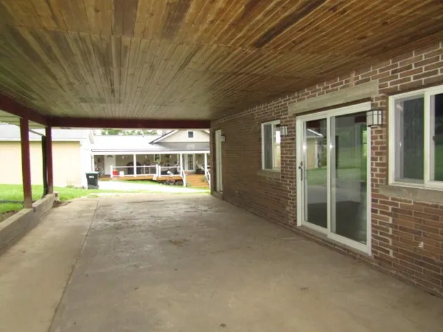 $155,000 | 440 McClane Farm Road, Washington, PA 15301