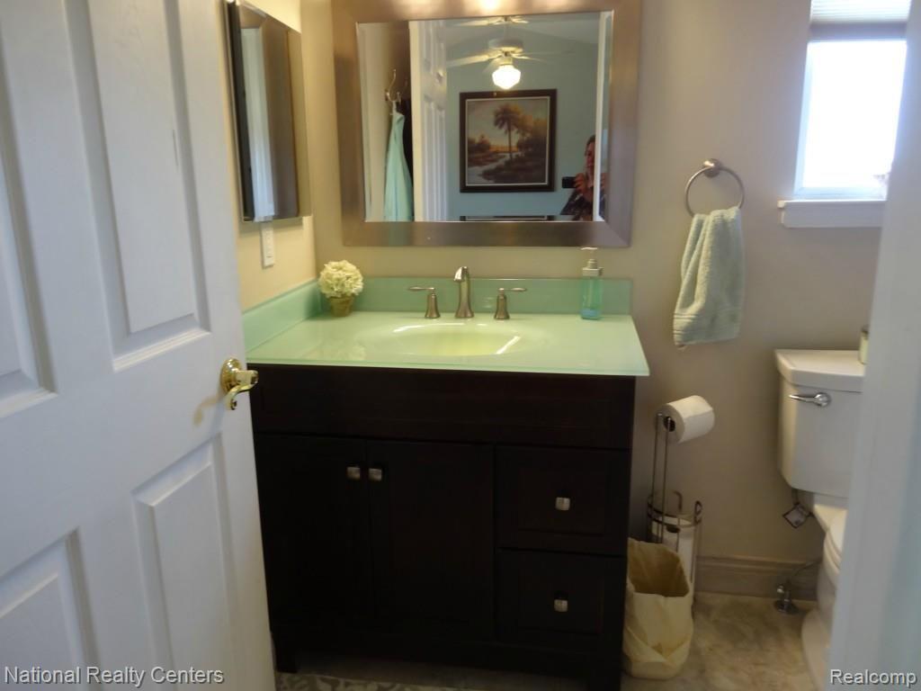 4335 North Ridge Drive Pinckney, MI 48169 - Photo 29 of 42 DSC04083.jpg