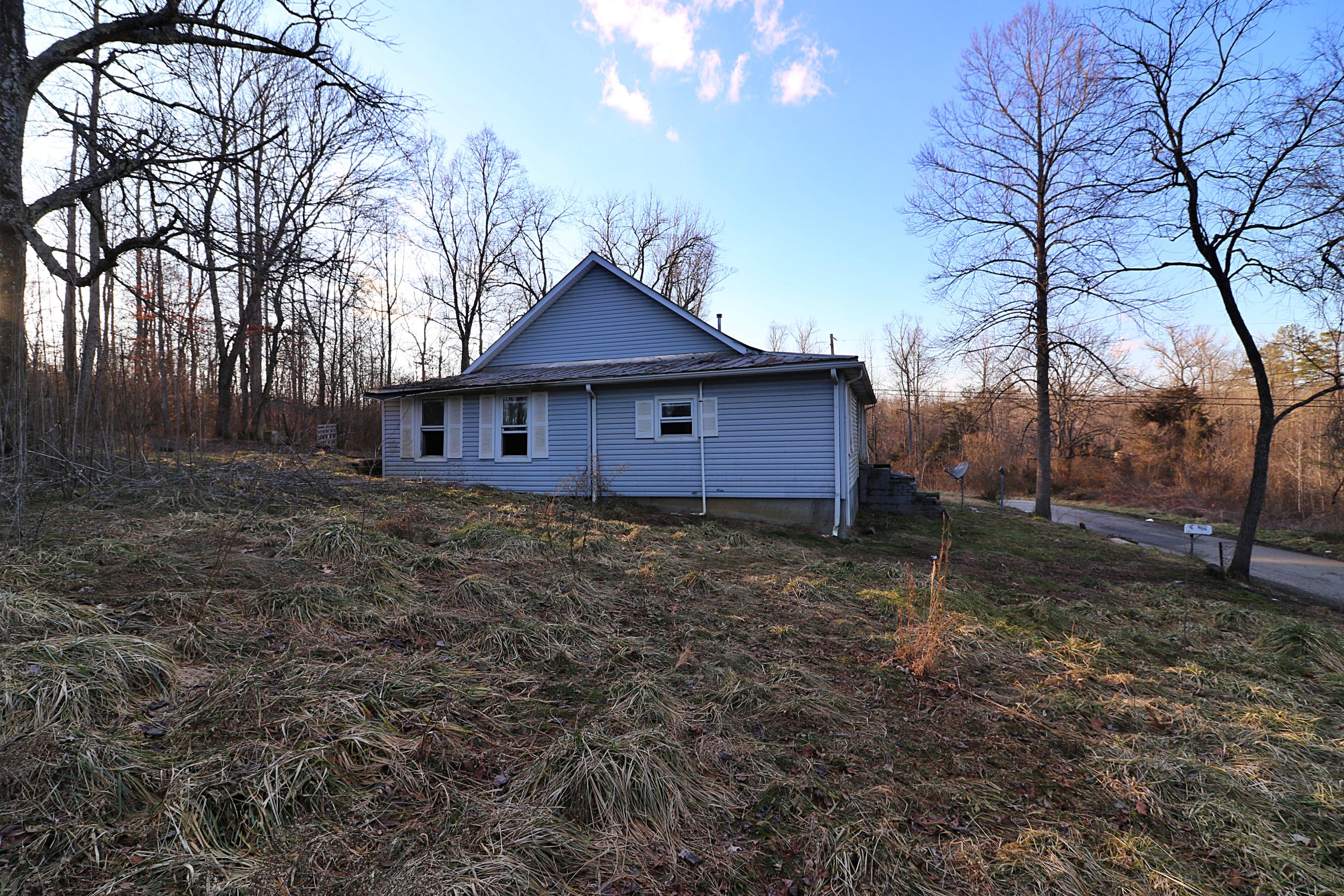 894-918 Concord Road Robbins, TN 37852 - Photo 16 of 29 094A3460