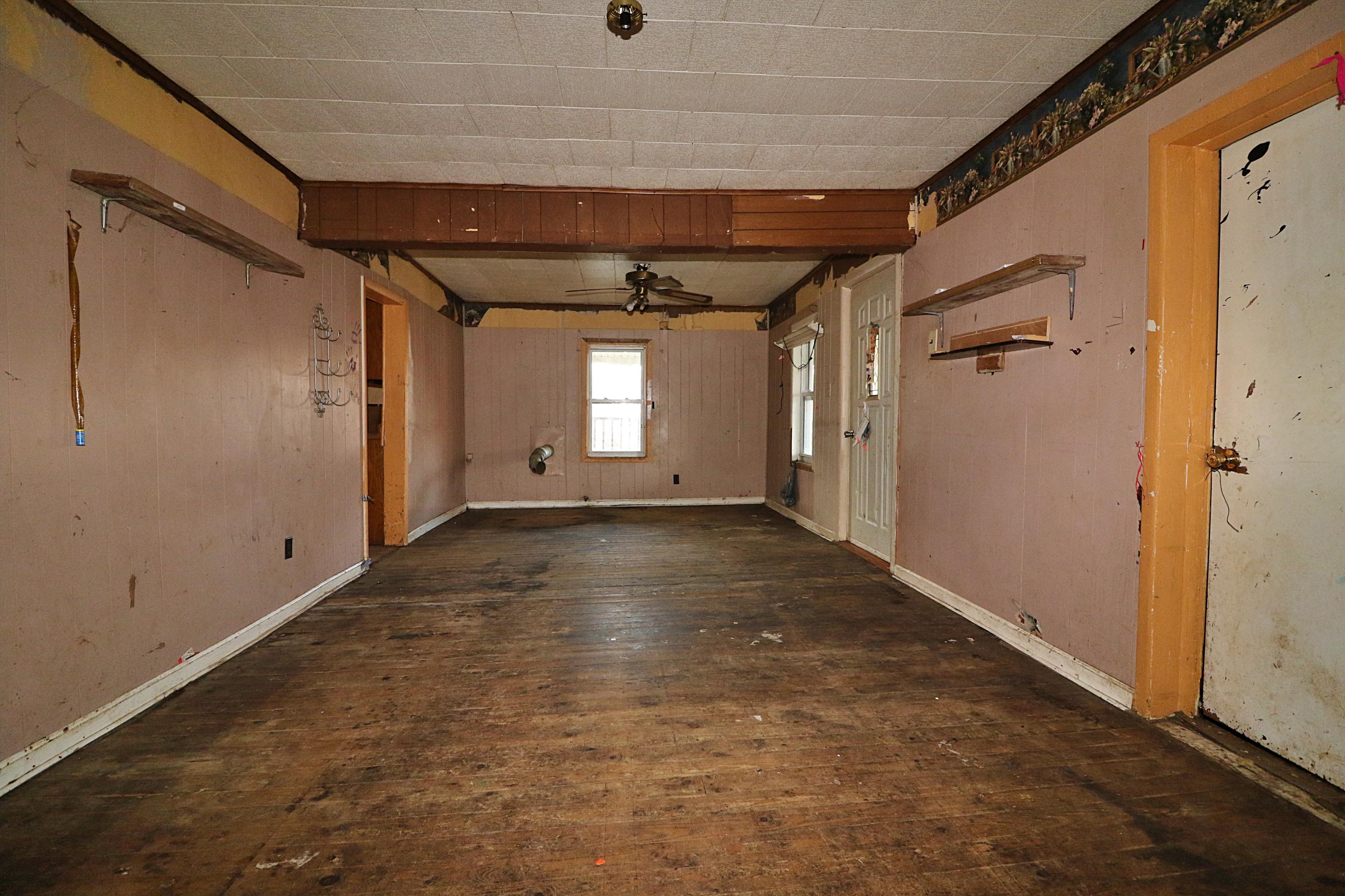 894-918 Concord Road Robbins, TN 37852 - Photo 4 of 29 094A3478