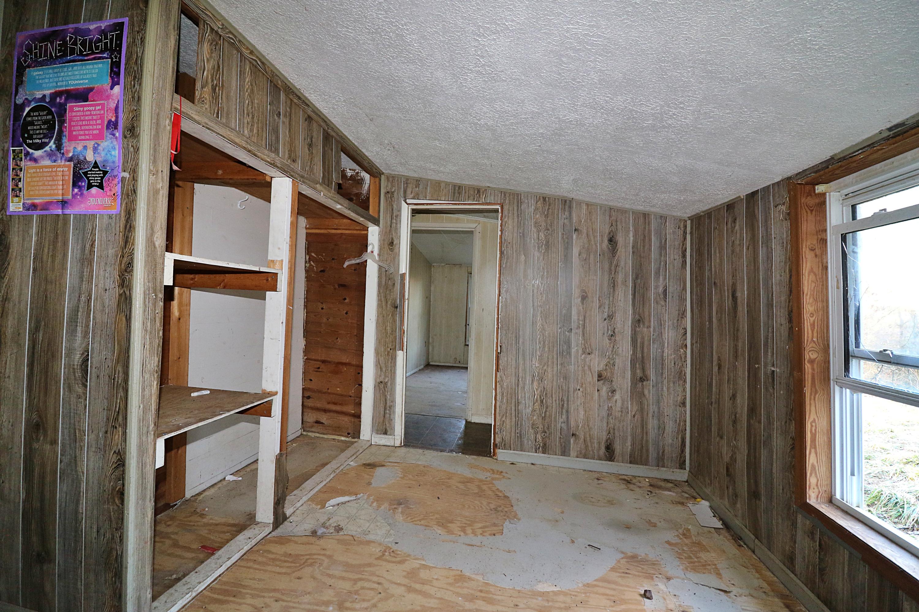 894-918 Concord Road Robbins, TN 37852 - Photo 7 of 29 094A3476
