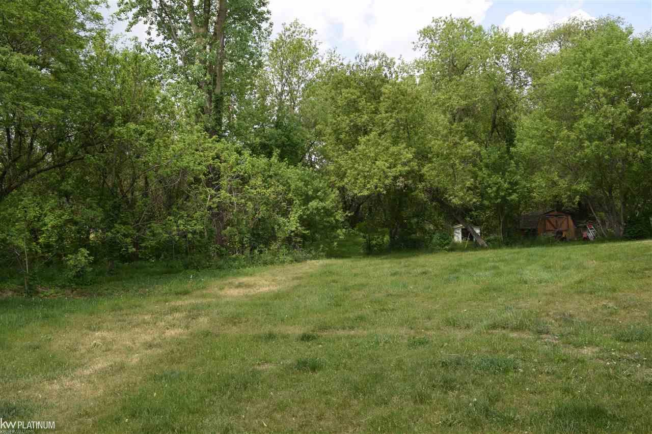 2632 Kronner Road Columbus, MI 48063 - Photo 6 of 9 50042937-5.JPG