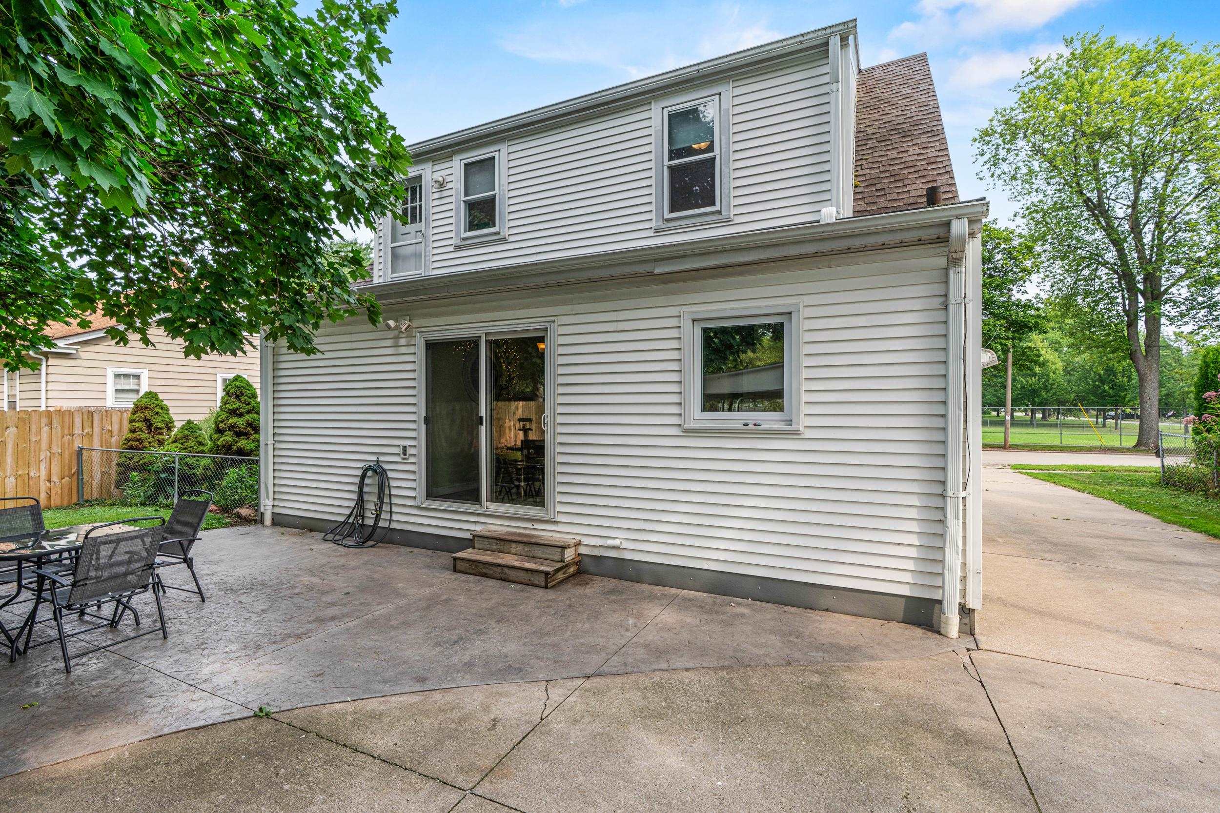 423 East Harrison Street Appleton, WI 54915 - Photo 42 of 60 Gallery Image 42