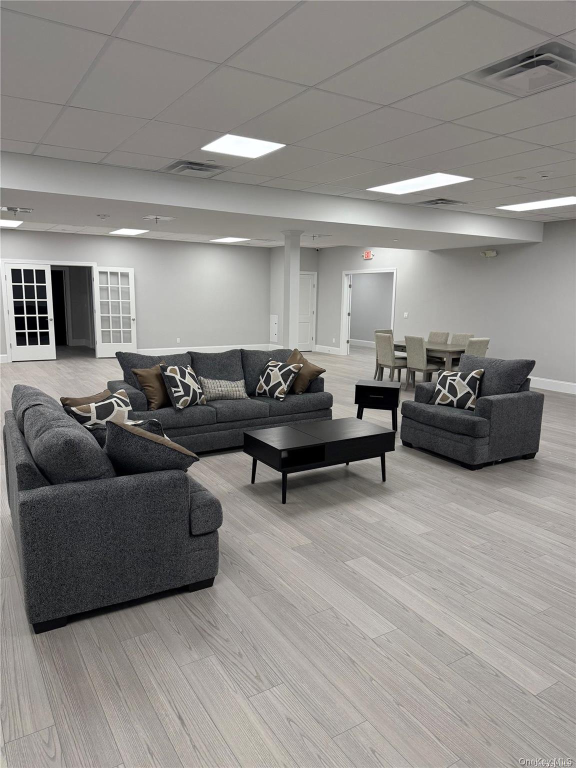 776 Fulton Street, Unit 2D Farmingdale, NY 11735 - Photo 23 of 27 Community Room