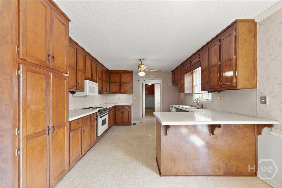 3789 Sardis Church Road Buford, GA 30519 - Photo 5 of 46