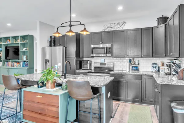 $250,000 | 401 South Broad Street, Clinton, SC 29325