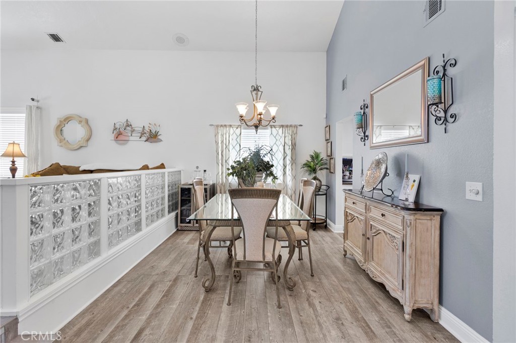 13380 Hidden Valley Road Victorville, CA 92395 - Photo 14 of 75