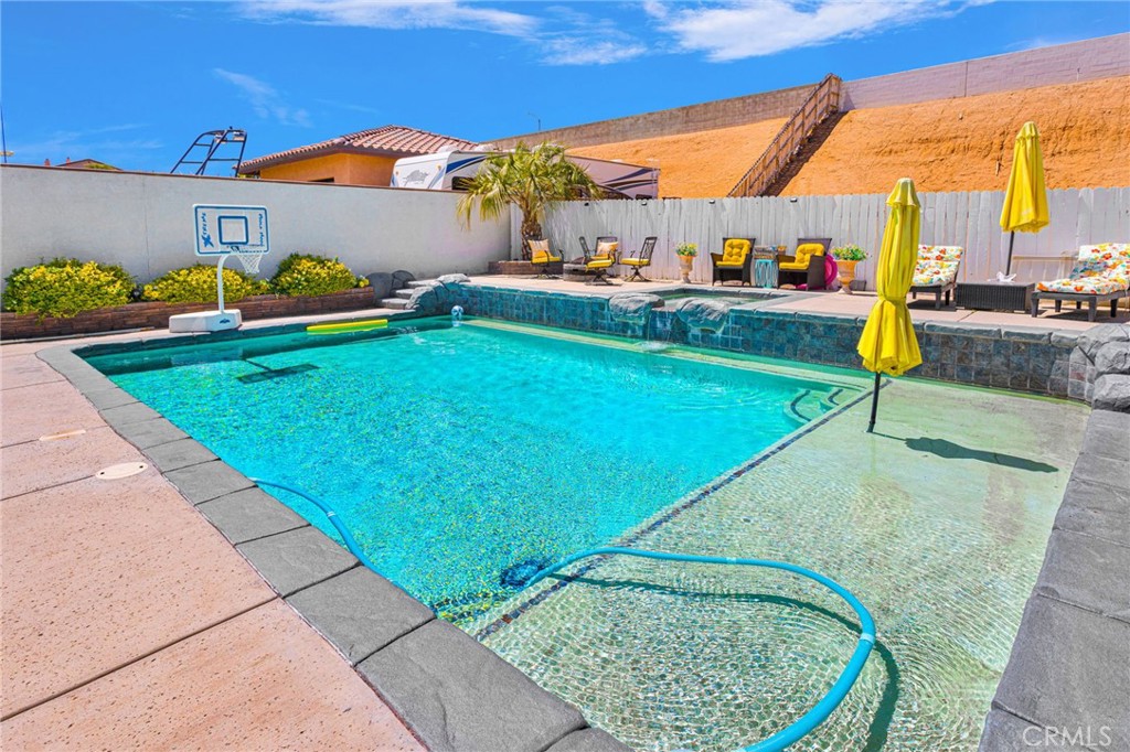 13380 Hidden Valley Road Victorville, CA 92395 - Photo 63 of 75