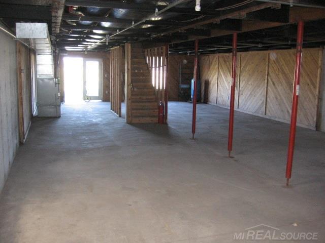 8595 Gibbons Road Jeddo, MI 48032 - Photo 21 of 43 31240761-20.JPG