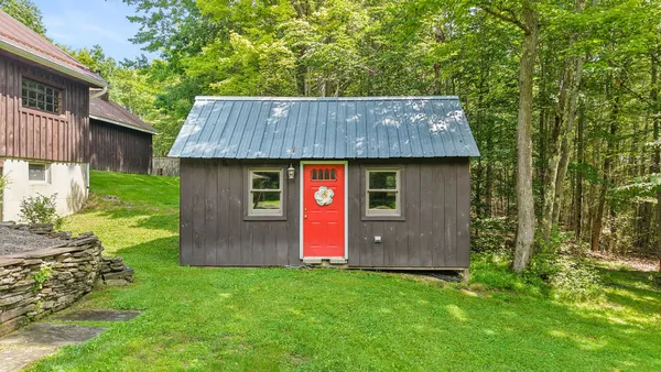 $649,000 | 407 Worrick Pond Road, Vestal, PA 13850