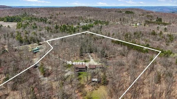 $649,000 | 407 Worrick Pond Road, Vestal, PA 13850
