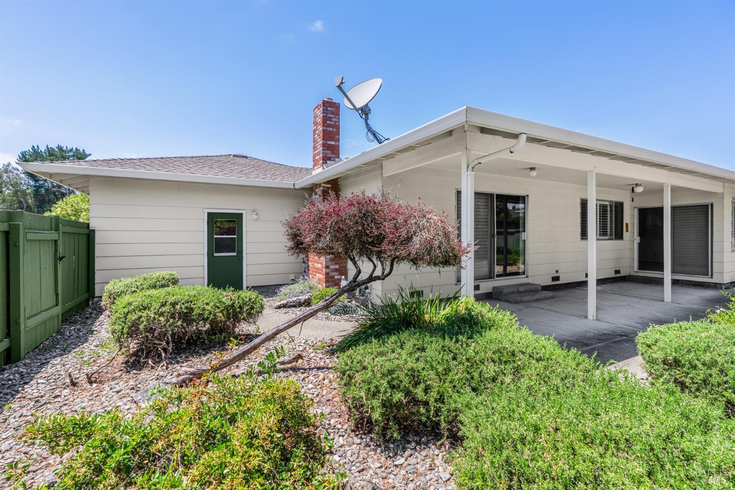 2904 Jason Drive Santa Rosa, CA 95405 - Photo 31 of 33 a view of a house with patio