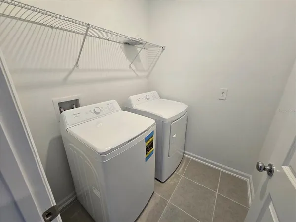 $2,100 | 3434 Beam Terrace, Davenport, FL 33837