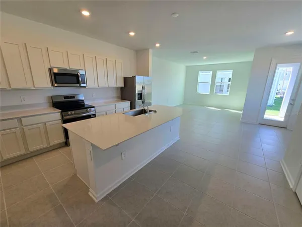 $2,100 | 3434 Beam Terrace, Davenport, FL 33837