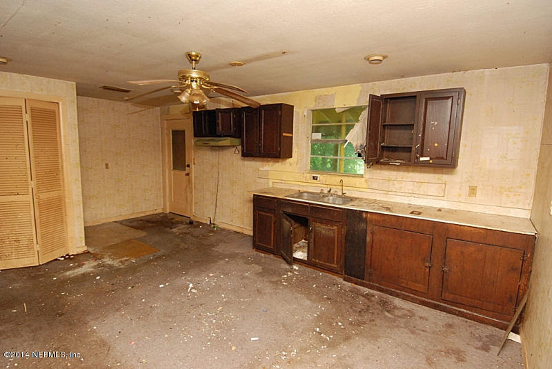 1026 Fountain Road Jacksonville, FL 32205 - Photo 5 of 7 DSC_1707