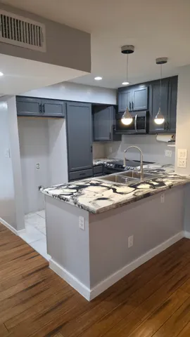 $64,999 | 10110 Forum W Drive, Unit 537, Houston, TX 77036