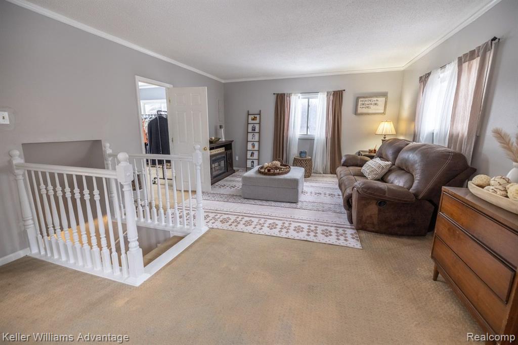 18253 Savage Road Belleville, MI 48111 - Photo 19 of 44