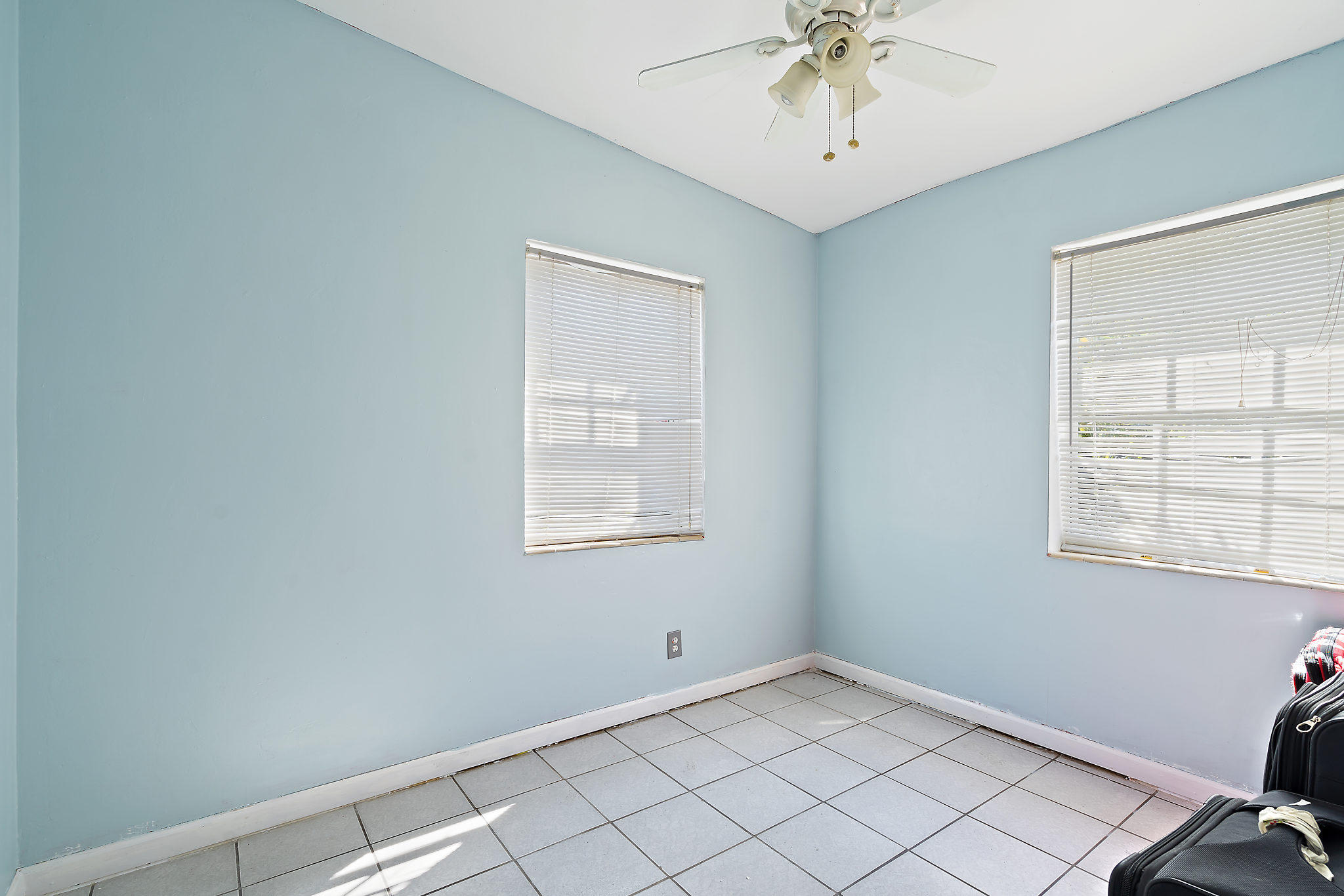 220 Mentone Road Boynton Beach, FL 33435 - Photo 14 of 14 Den- Office