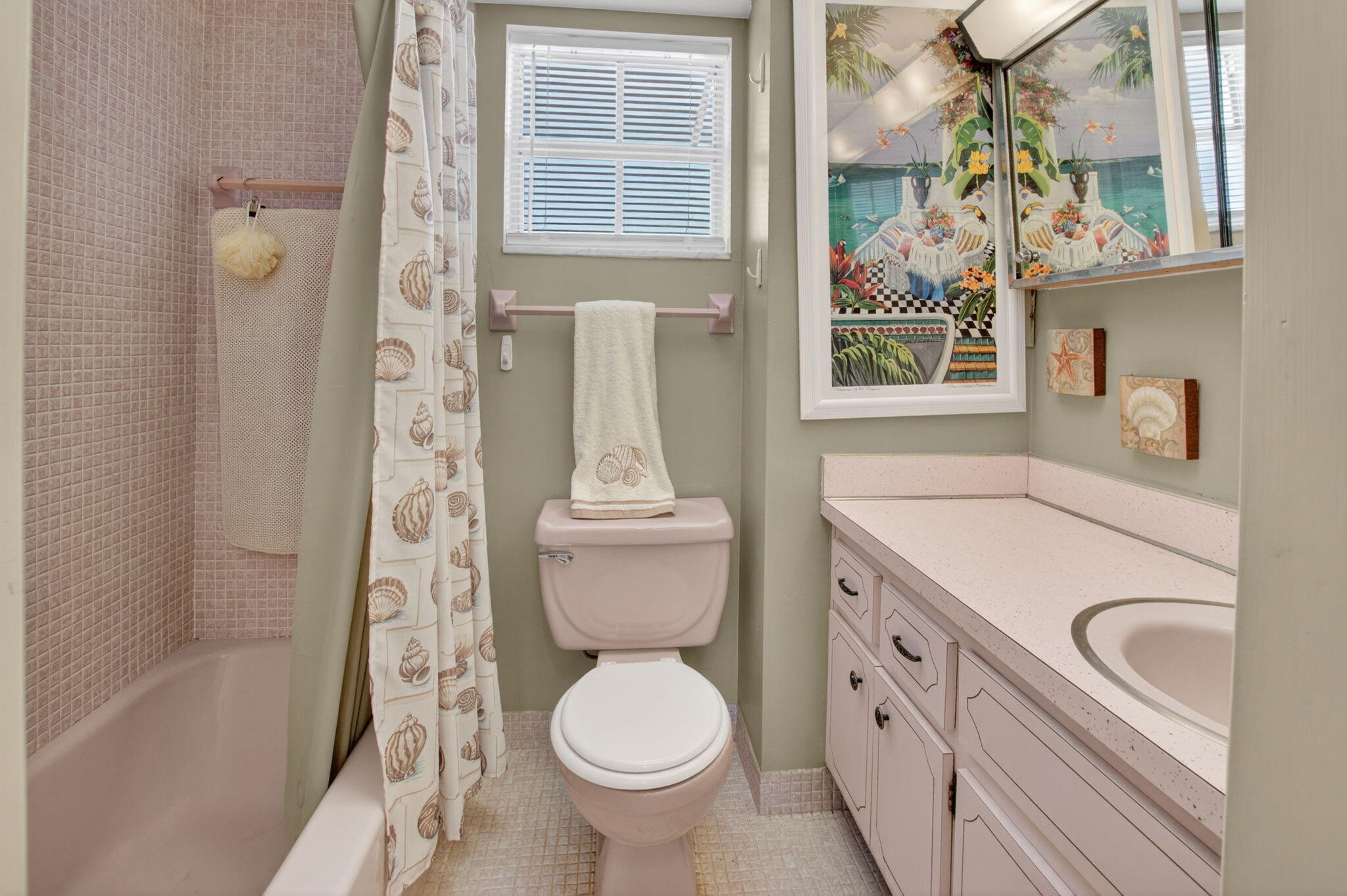 400 Northeast 20th Street, Unit A205 Boca Raton, FL 33431 - Photo 23 of 42 23-web-or-mls-DSC_5947