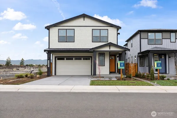 $724,900 | 17821 139th Ave Court East, Unit 45, Puyallup, WA 98374