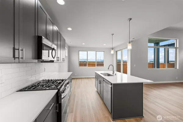 $724,900 | 17821 139th Ave Court East, Unit 45, Puyallup, WA 98374