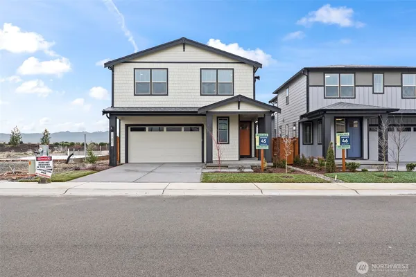$724,900 | 17821 139th Ave Court East, Unit 45, Puyallup, WA 98374