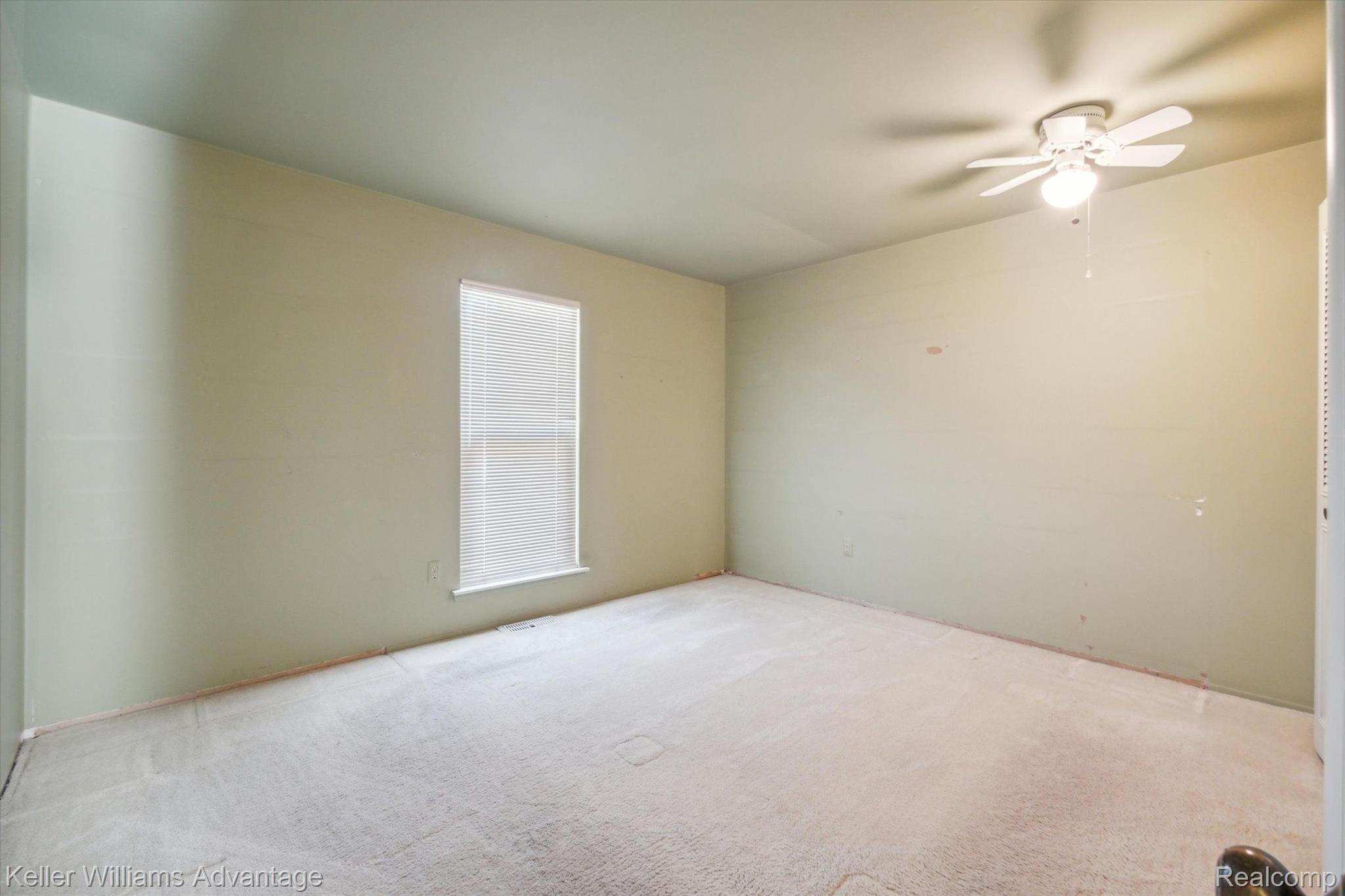16225 Rudgate Street Southgate, MI 48195 - Photo 9 of 29