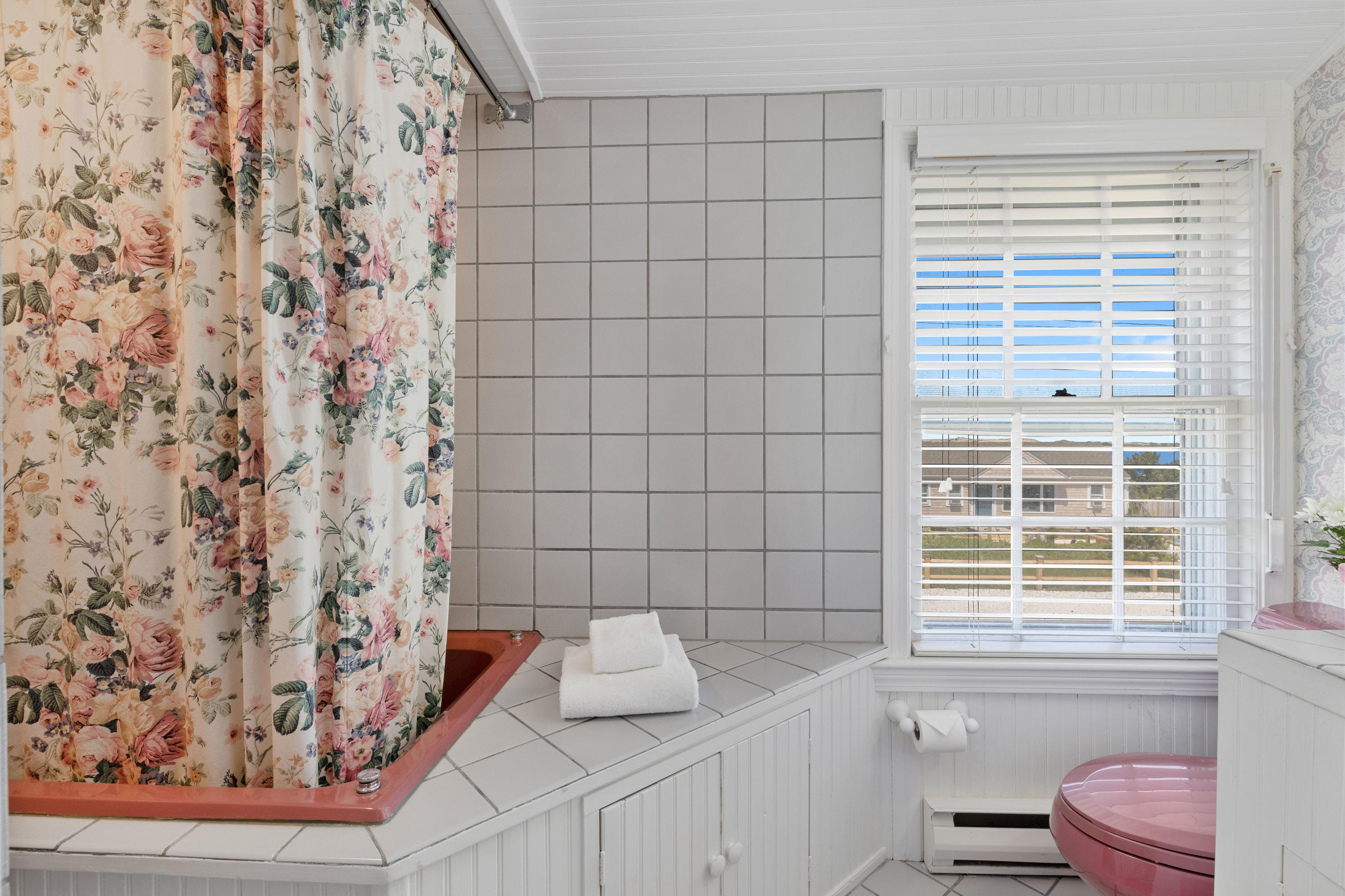 458 Shore Road Truro, MA 02666 - Photo 23 of 36 20