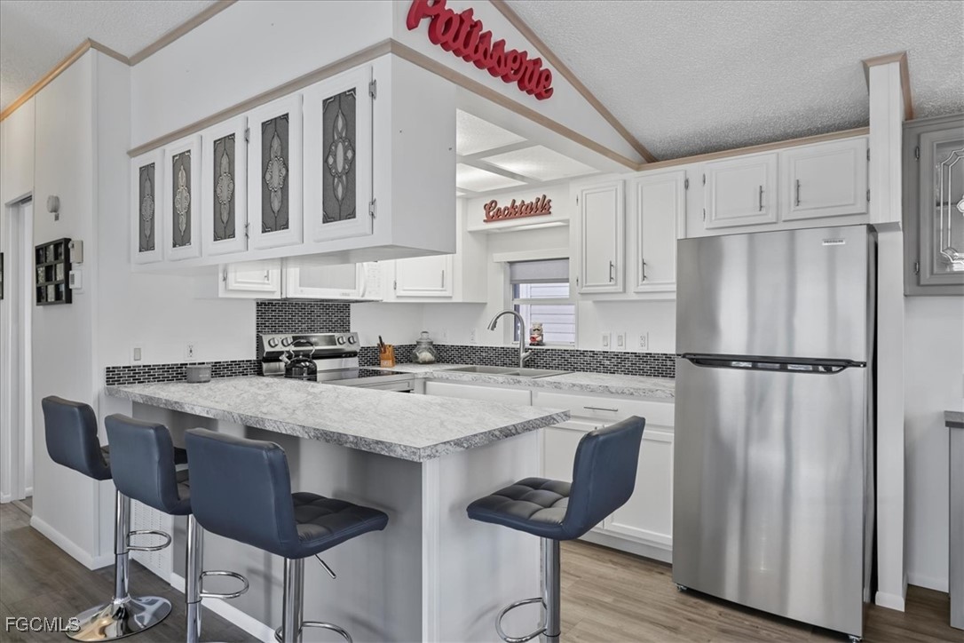 19681 Summerlin Road, Unit 430 Fort Myers, FL 33908 - Photo 9 of 34