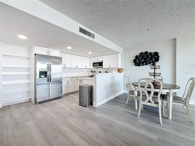 $3,500 | 400 Island Way, Unit 1411, Clearwater Beach, FL 33767