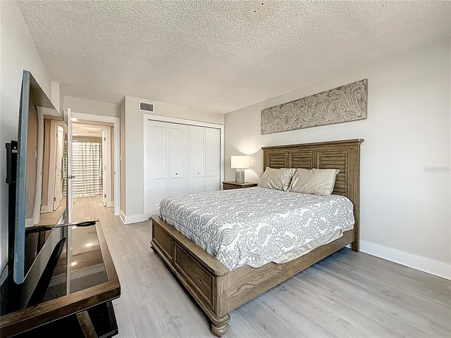 $3,500 | 400 Island Way, Unit 1411, Clearwater Beach, FL 33767