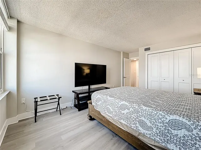 $3,500 | 400 Island Way, Unit 1411, Clearwater Beach, FL 33767