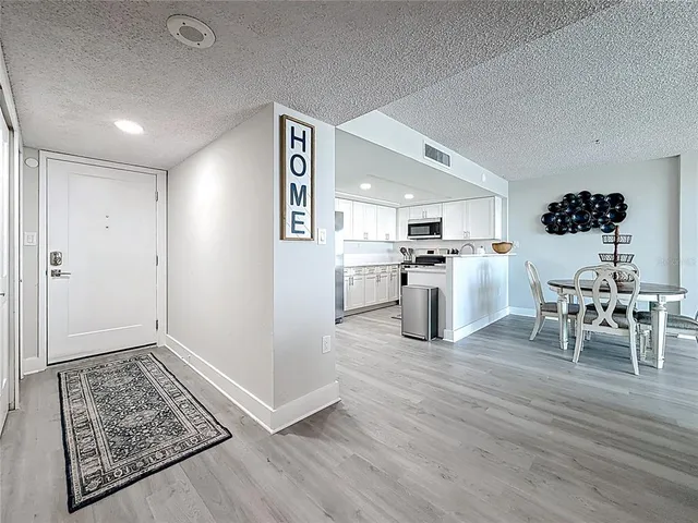 $3,500 | 400 Island Way, Unit 1411, Clearwater Beach, FL 33767