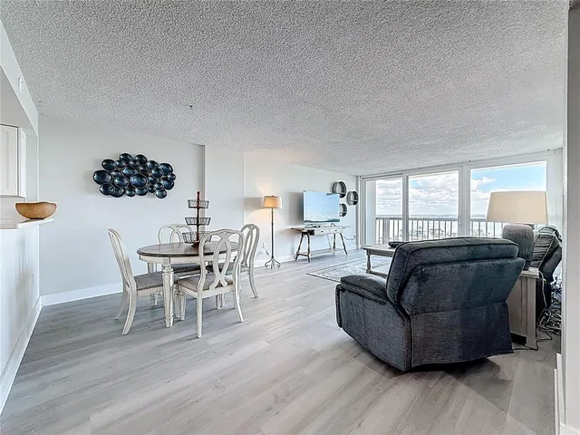 $3,500 | 400 Island Way, Unit 1411, Clearwater Beach, FL 33767